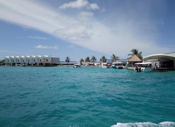 maldives/male-atoll/landmark/hulhule-island