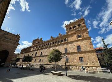 spain/salamanca/landmark/pl-de-monterrey-2