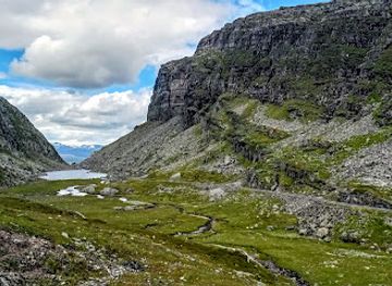 norway/hardangervidda-national-park/landmark/turistveg-roldalsfjellet-scenic-road
