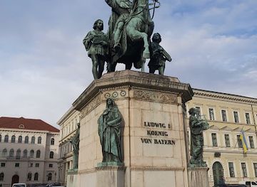 germany/munich/landmark/monument-to-king-ludwig-i