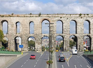 turkiye/troad/landmark/aqueduct-of-valens