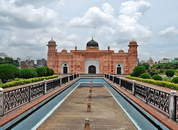 bangladesh/chittagong-division/landmark/lalbagh-fort