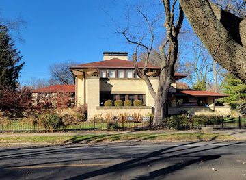 illinois/western-illinois/landmark/francis-w-little-house