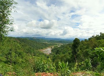 india/northeast-india/landmark/umswai-valley-the-ancient-tiwa-hills