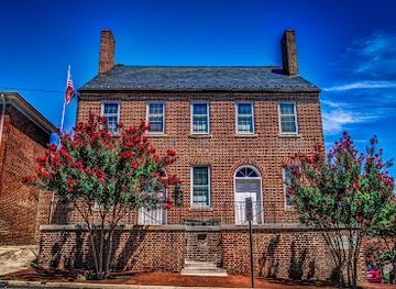 virginia/fredericksburg/landmark/fredericksburg-masonic-lodge-no-4
