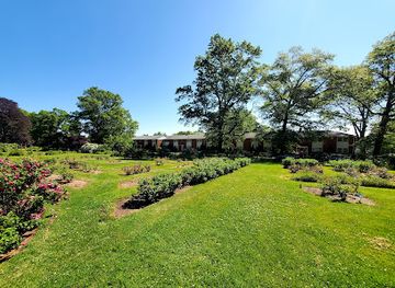 connecticut/greater-new-haven/landmark/pardee-rose-gardens