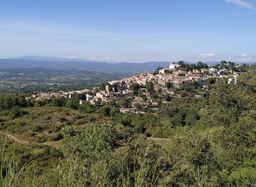 france/luberon/landmark/l-enclos-des-bories