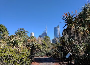 australia/far-west/landmark/succulent-garden