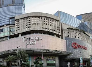 indonesia/surabaya/tunjungan/landmark/tunjungan-plaza-6