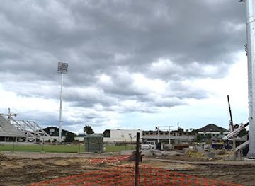 indonesia/south-papua/landmark/sir-john-guise-stadium