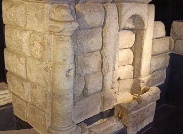 spain/madrid/landmark/museo-de-los-canos-del-peral