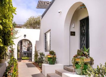 california/la-jolla/landmark/orli-la-jolla