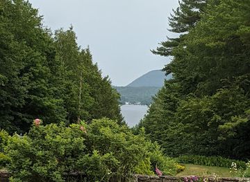 new-hampshire/dartmouth-lake-sunapee-region/landmark/john-hay-estate-at-the-fells