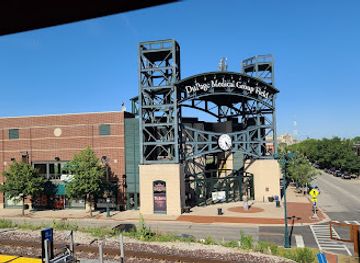 illinois/joliet/landmark/joliet-slammers-baseball