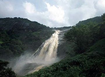 nigeria/north-central/landmark/farin-ruwa-falls