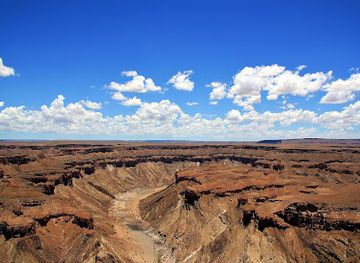 namibia/fish-river-canyon/landmark/fishriver-hiking-trail