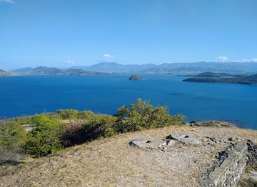 new-caledonia/pouembout/landmark/canons-de-nouville