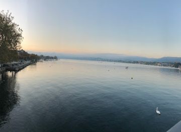 switzerland/zurich-lake/landmark/seepromenade