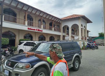 costa-rica/liberia/landmark/restaurante-cuatro-mares