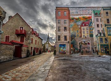 canada/quebec-city/landmark/quebec-city-mural