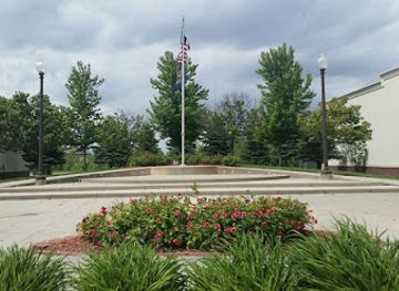 nebraska/columbus/landmark/the-village-centre