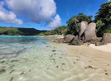 seychelles/baie-lazare/landmark/fairyland-beach