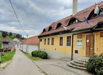 hungary/bakony/landmark/pannon-observatory