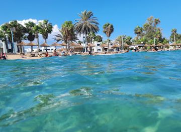 cyprus/makronissos-beach/landmark/parko-paliatso-luna-park