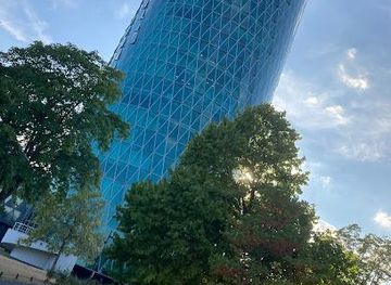 germany/frankfurt/landmark/westhafen-tower