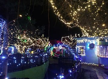 poland/bydgoszcz/fordon/landmark/sielska-55-dom-bydgoskiego-griswolda-iluminacje-swiateczne