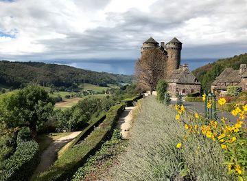 france/auvergne/landmark/anjony-castle