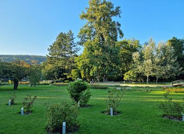 austria/vienna-woods/landmark/baden-josefsplatz