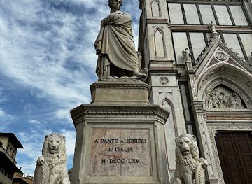 italy/mugello/landmark/monument-to-dante-alighieri