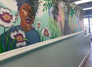 illinois/berwyn/landmark/media-noche-cafe