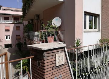 vatican-city/vatican-library/landmark/difronte-ai-musei-vaticani