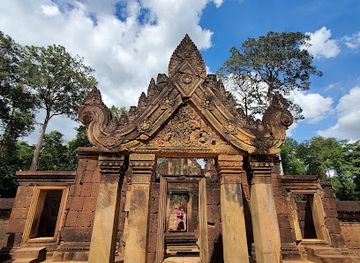 cambodia/oddar-meanchey/landmark/banteay-srei-temple