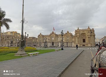 peru/lima/landmark/lima-main-square