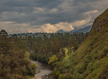 ecuador/azuay-region/landmark/un-tesoro-escondido-en-guashahuaico