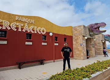 bolivia/sucre/historic-center/landmark/parque-cretacico