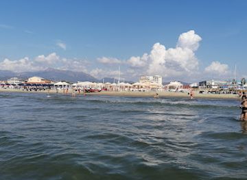 italy/versilia/landmark/bagno-flora