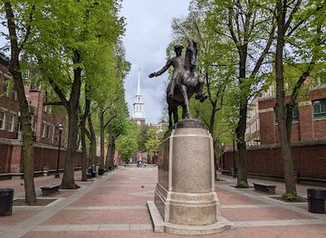 massachusetts/boston/landmark/paul-revere-statue