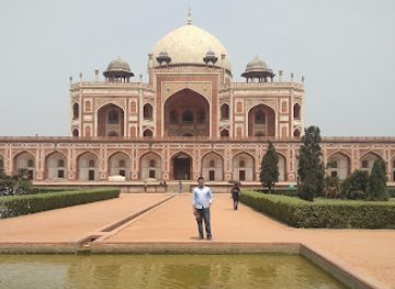 india/delhi/landmark/humayuni-darwaza