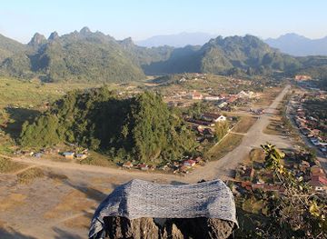 laos/phonsavan/landmark/long-tieng