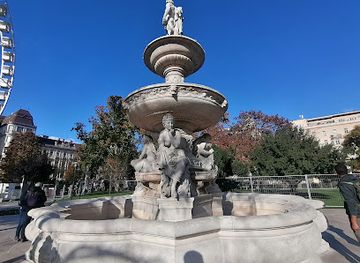 hungary/budapest/landmark/danubius-fountain