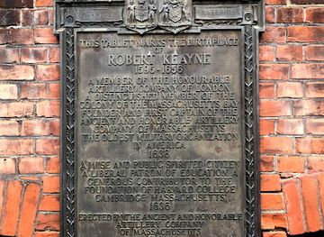 united-kingdom/windsor/landmark/bronze-plaque-10828