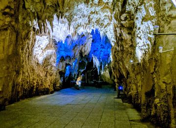 new-zealand/waitomo-caves/landmark/waitomo-glowworm-caves
