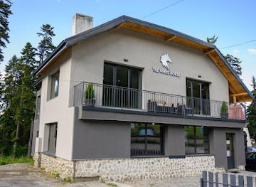 bulgaria/borovets/landmark/white-horse