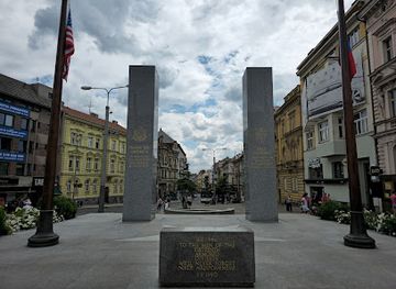 czechia/plzen/landmark/pamatnik-diky-ameriko