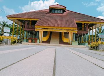 indonesia/riau/landmark/replika-istana-kerajaan-indragiri