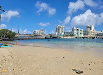 puerto-rico/san-juan/condado/landmark/playita-de-la-laguna-del-condado